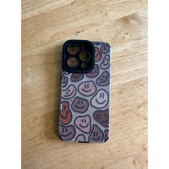 iPhone 14 Pro Smiley phone case - Picture 1 of 10